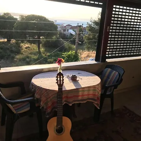 Apartmán Terrace Floor Near The Sea With Sunset Sea View